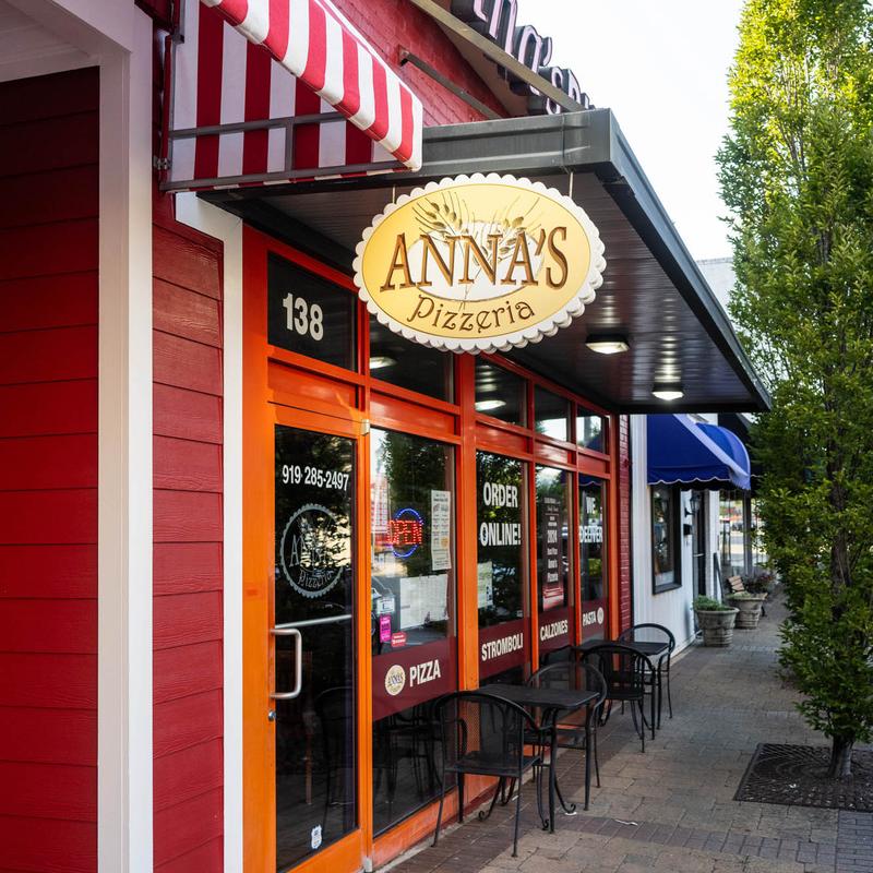 Anna's Pizzeria
