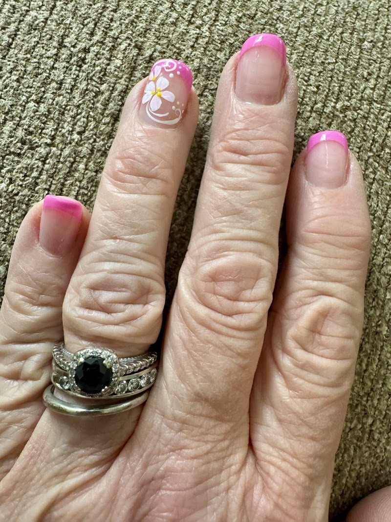 Nails & Tan