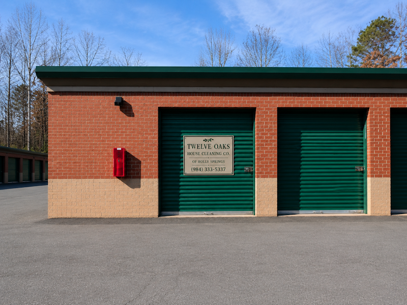 Twelve Oaks House Cleaning Co. of Holly Springs