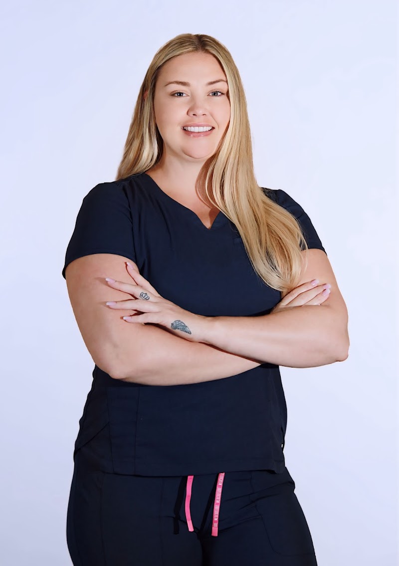 Courtney Schuler, Licensed Aesthetician