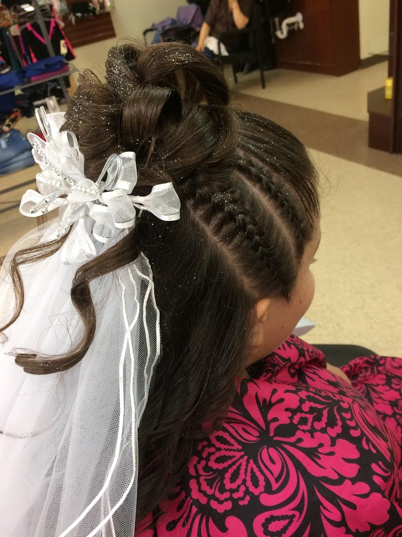 Elvia's Salon & boutik
